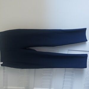 Lululemon On the Move Pant Ponte 28” Size 6 NWOT Navy